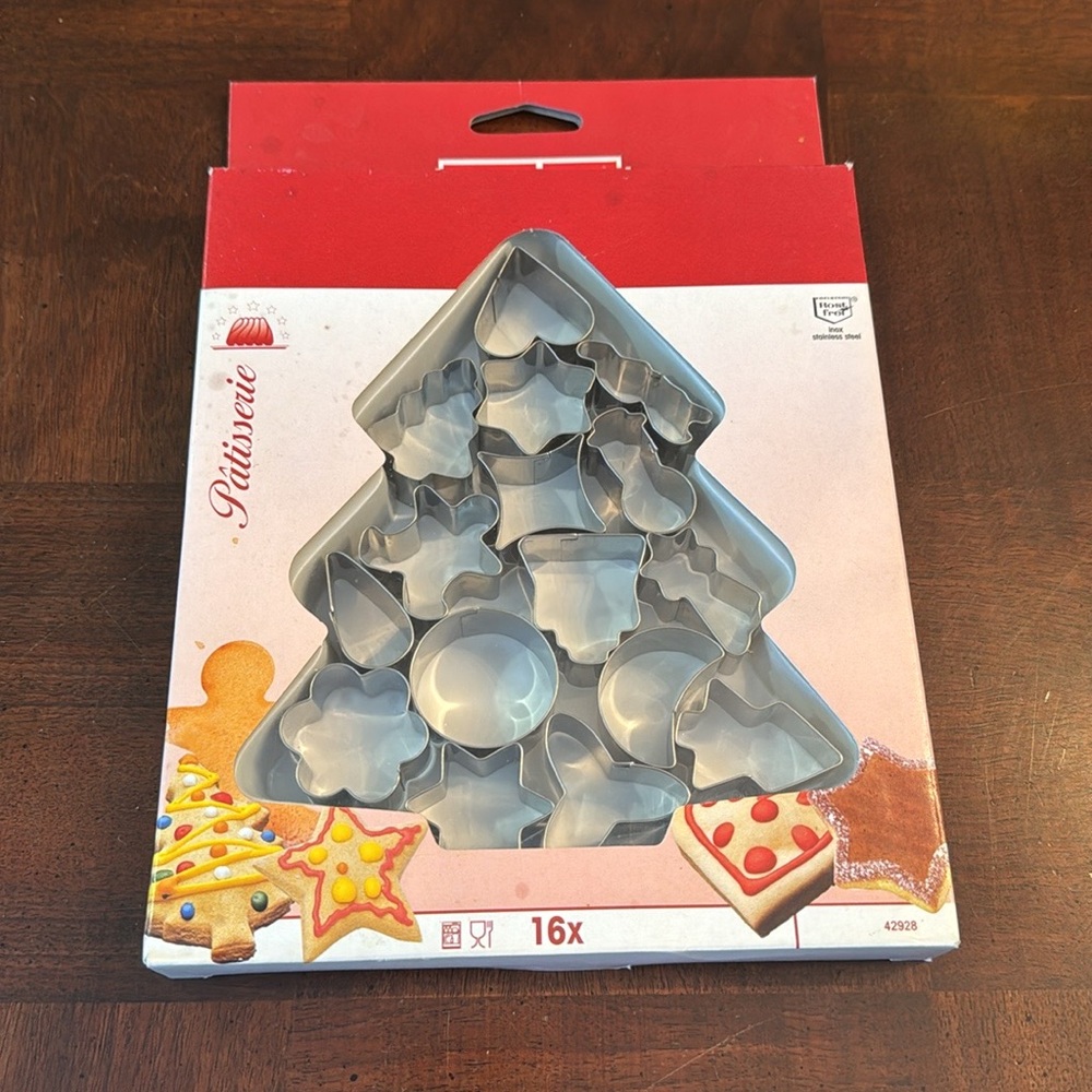Zenker Inox Stainless Steel Box of 16  Cookie Cutters Patisserie